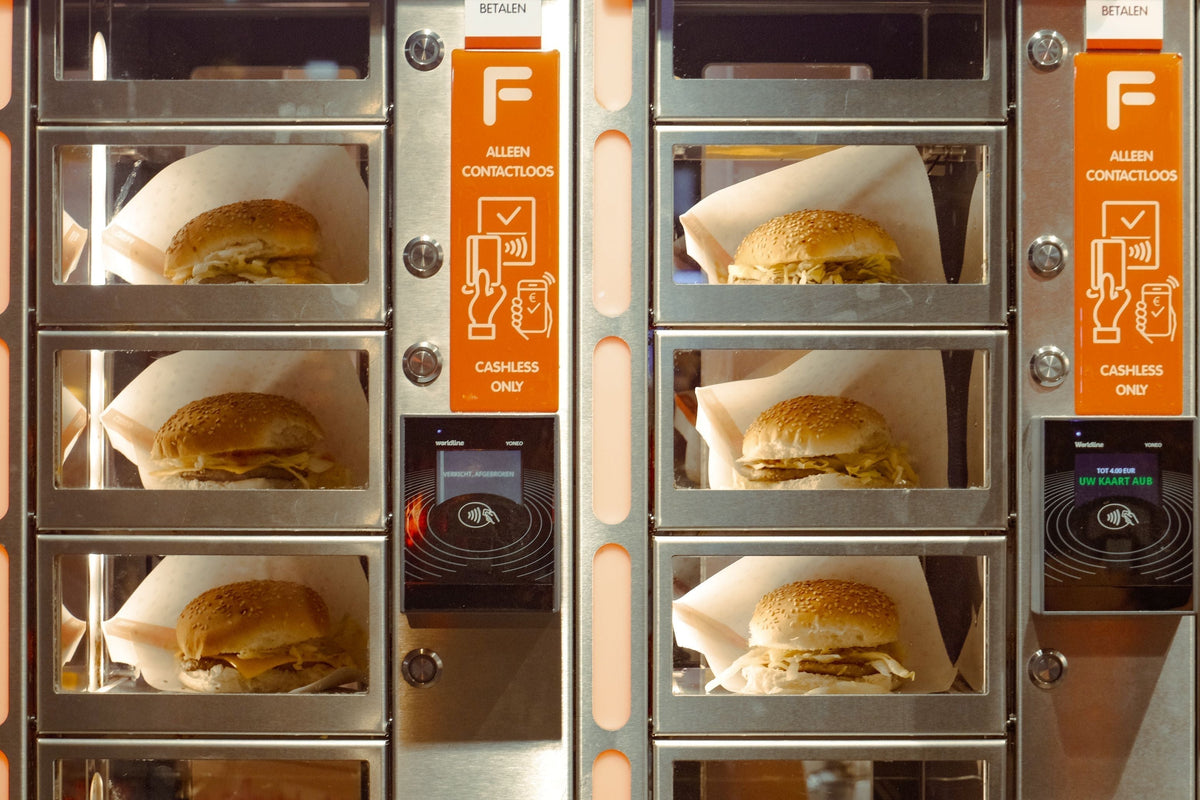 Burger Vending Machines: How Hot Food Vending Actually Works