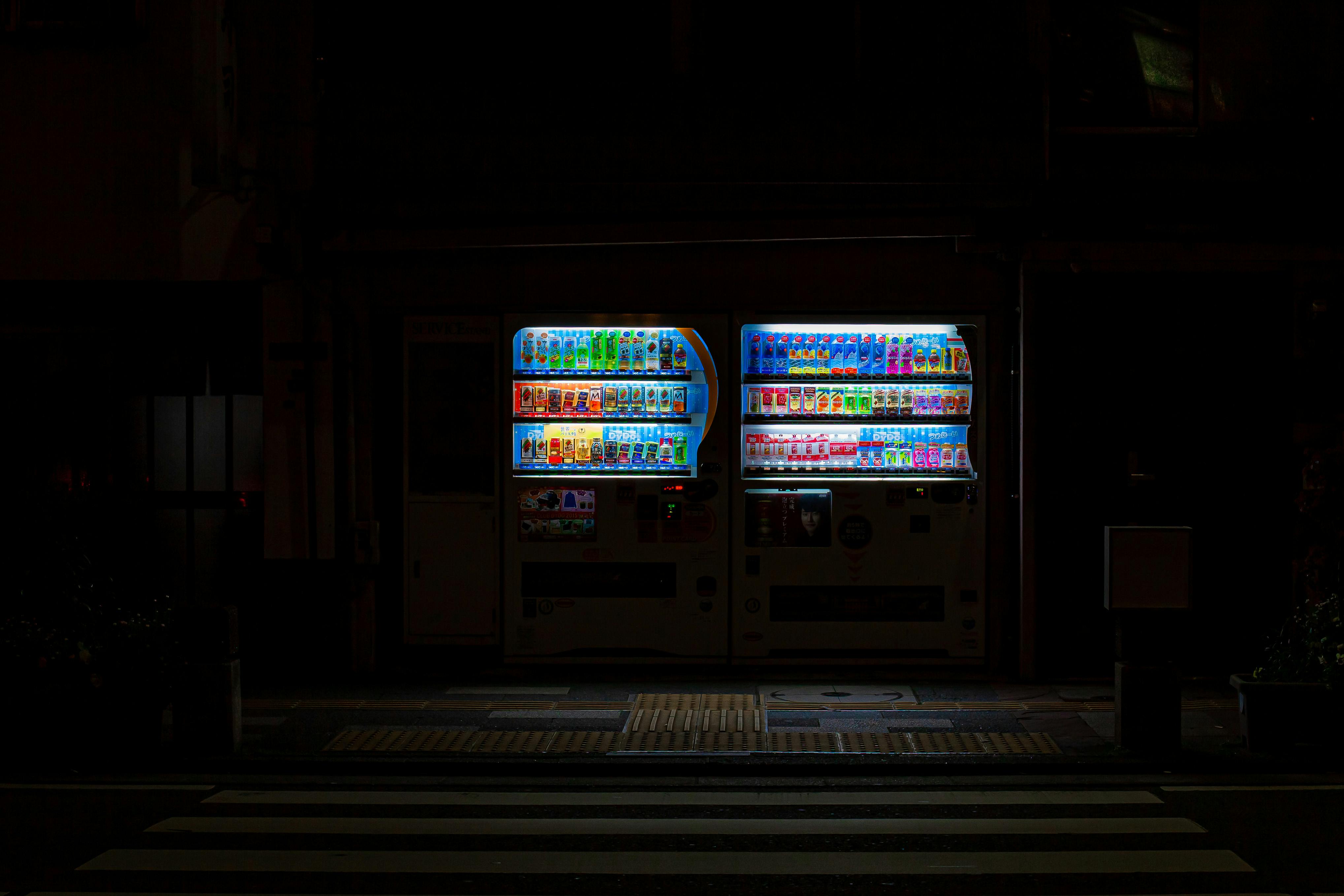 Mini Vending Machines 2026: Best Locations and How to Get Started