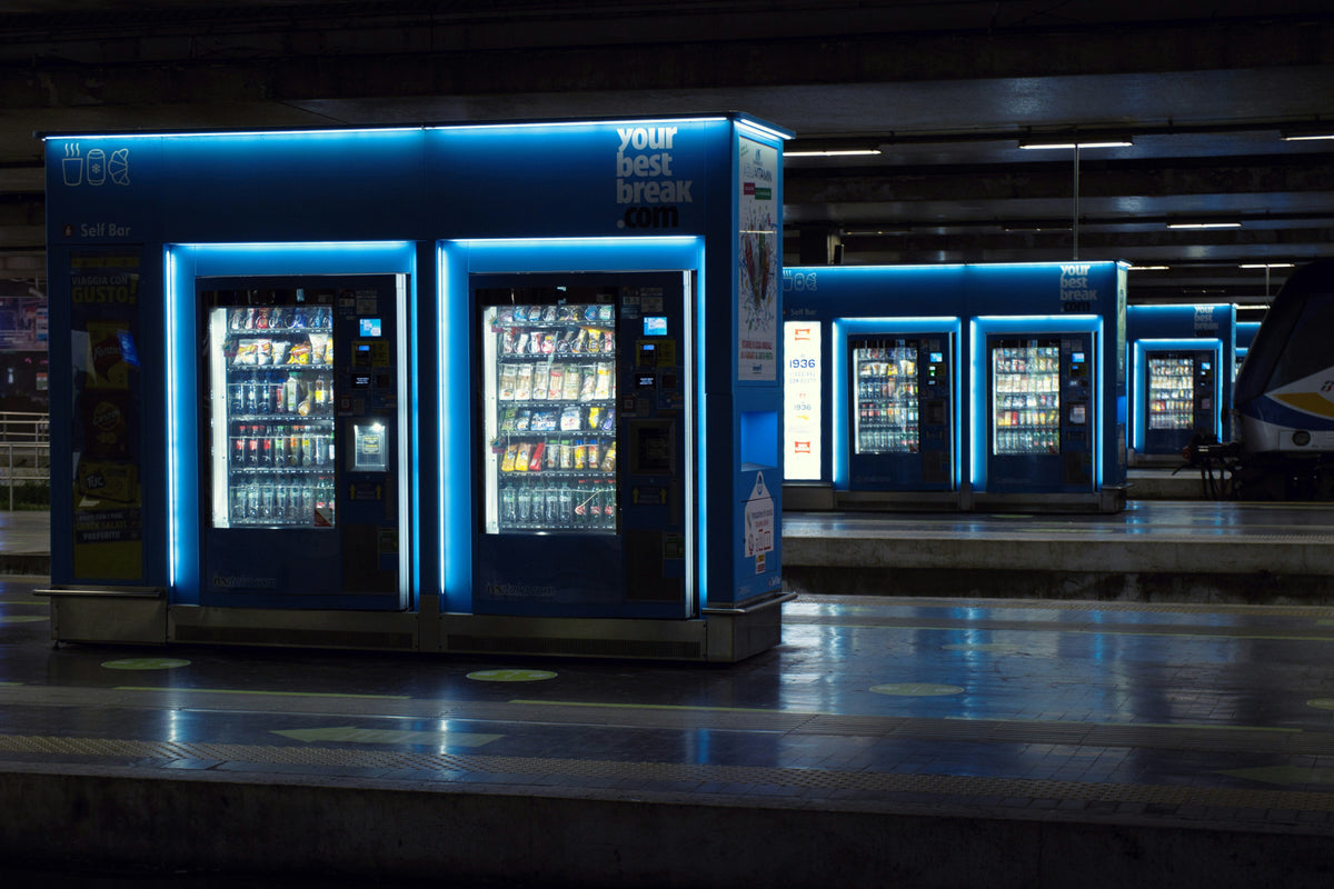 Smart Vending Machines: The 2026 Operator Guide