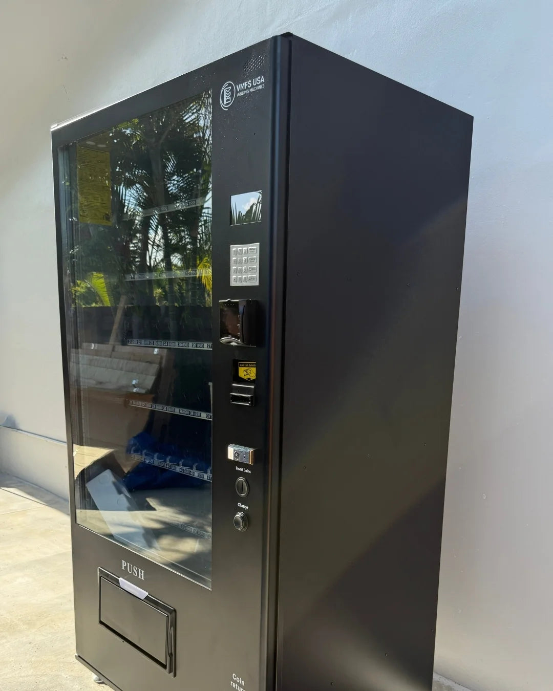 Smart Combo Vending Machine