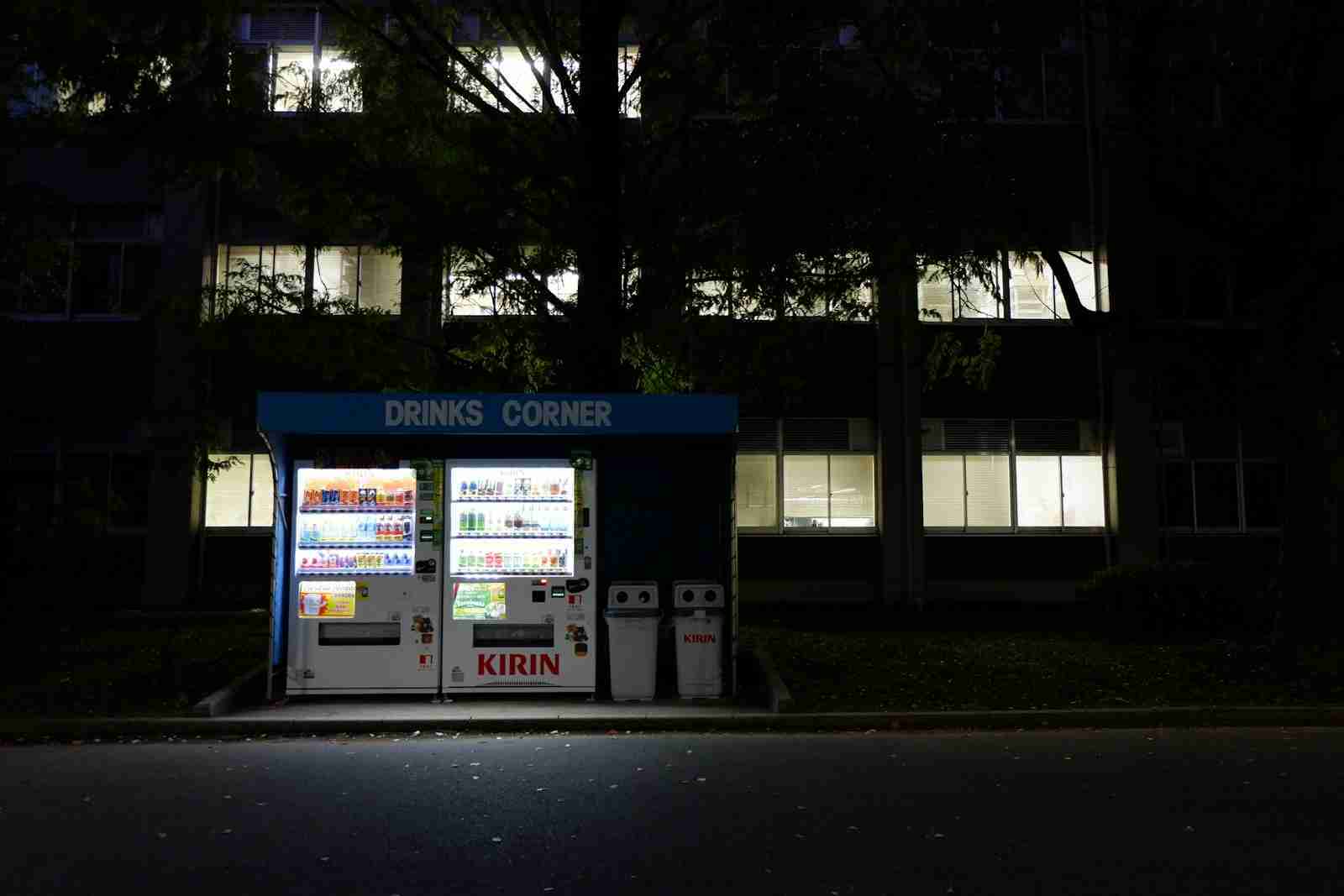 How to Legally Own and Operate Vape Vending Machines in California