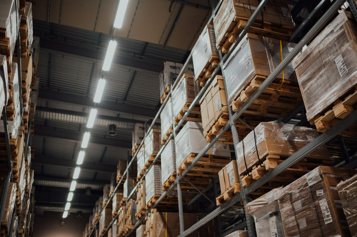 Guide to Vending Machine Warehouses for Buyers and Operators