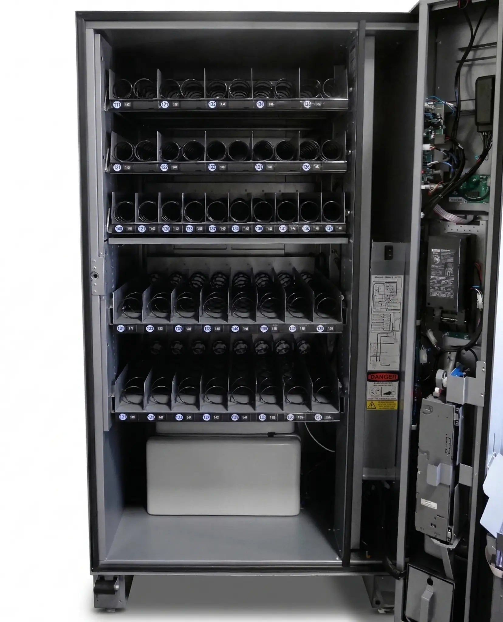 Seaga ENV4S 32 Snack Vending Machine