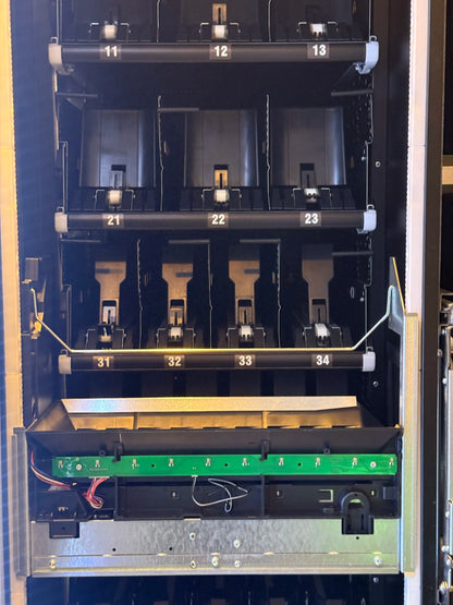 PRO XL Combo Elevator Vending Machine