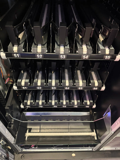 PRO XL Combo Elevator Vending Machine