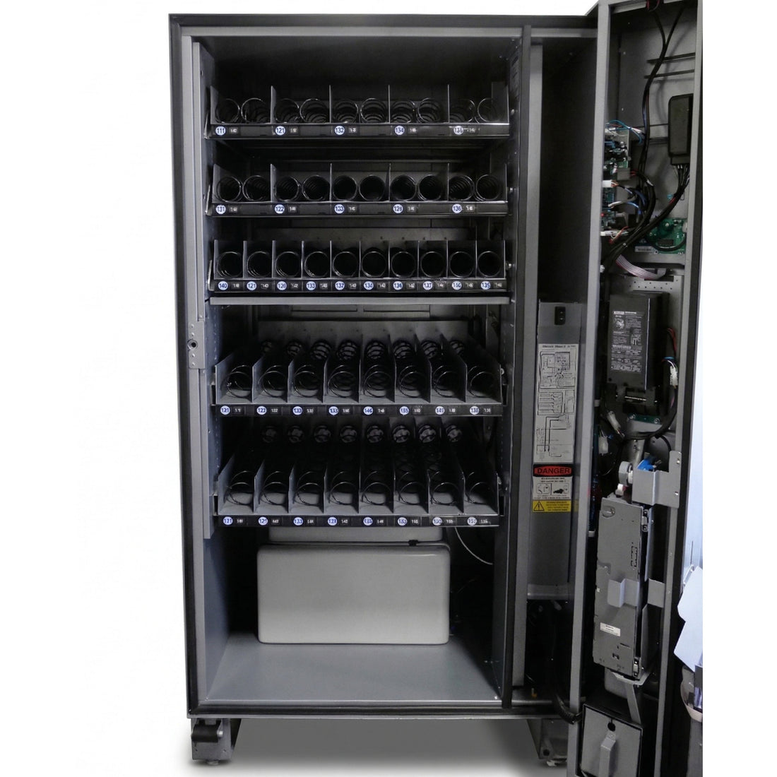 40-selection snack tray layout inside Seaga ENV5S snack vending machine