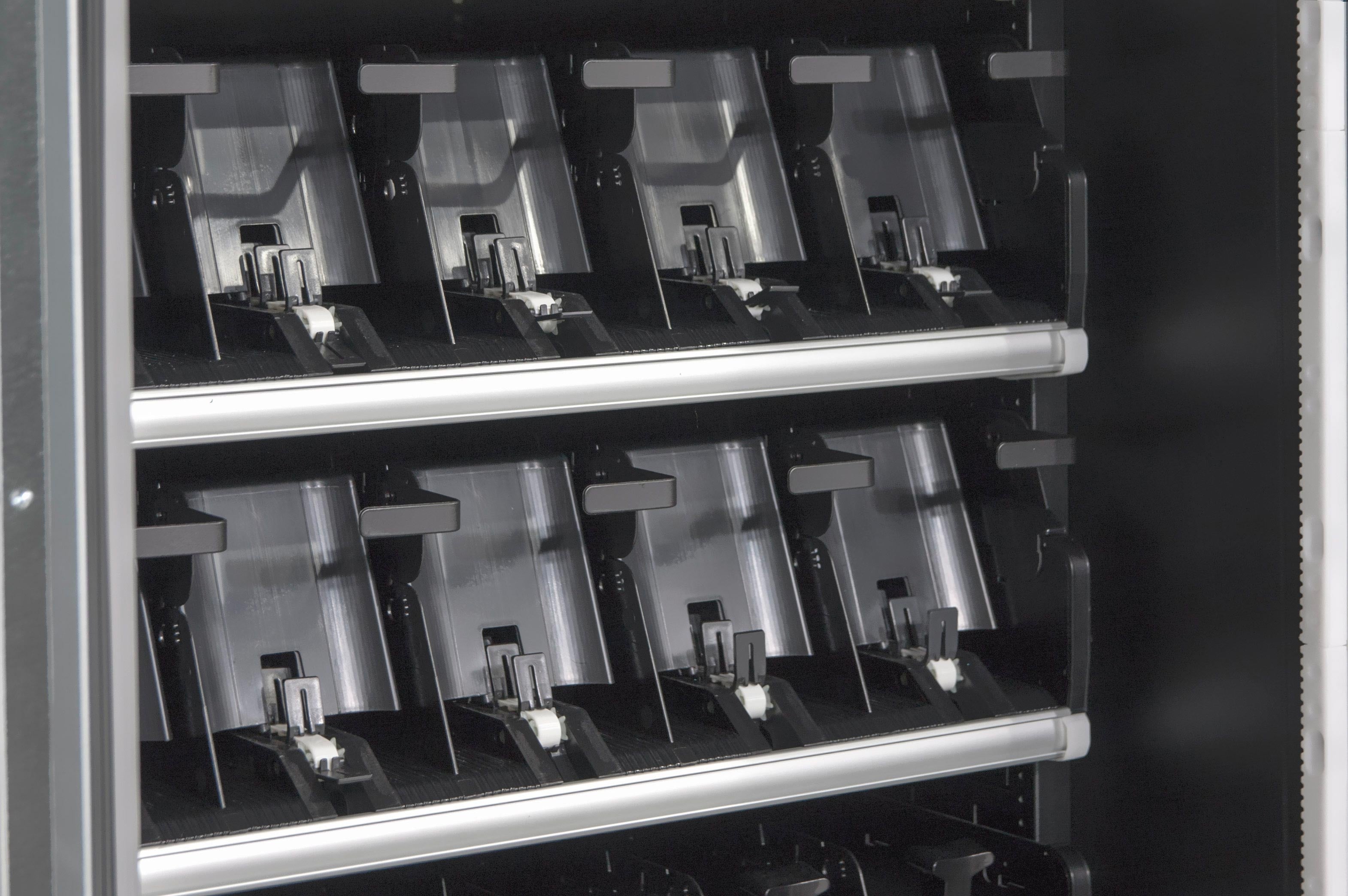 Máquina expendedora PRO XL Combo con elevador