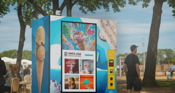 Big Screen Ice Cream Vending Machine - Image 4