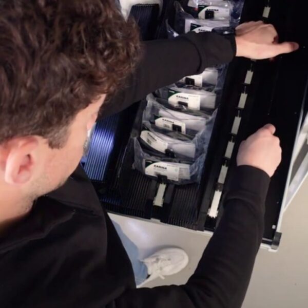 XL Combo Elevator Vending Machine - Image 7