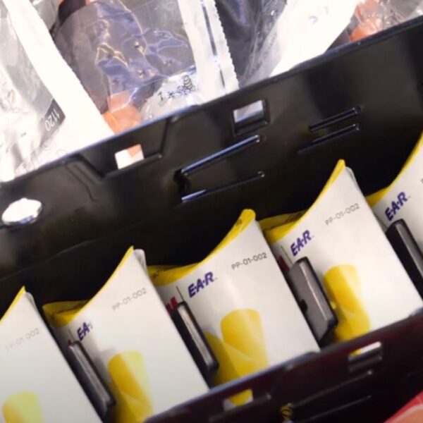 XL Combo Elevator Vending Machine - Image 6