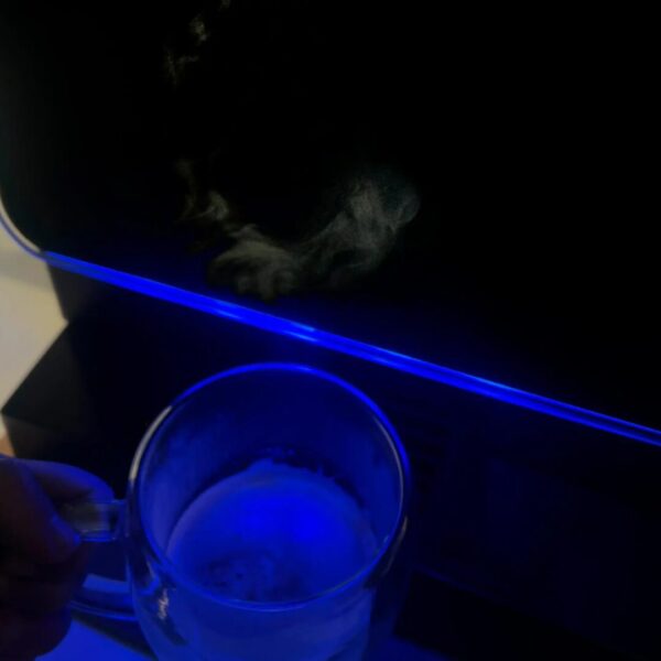 Luxe Tabletop Coffee Vending Machine - Image 6