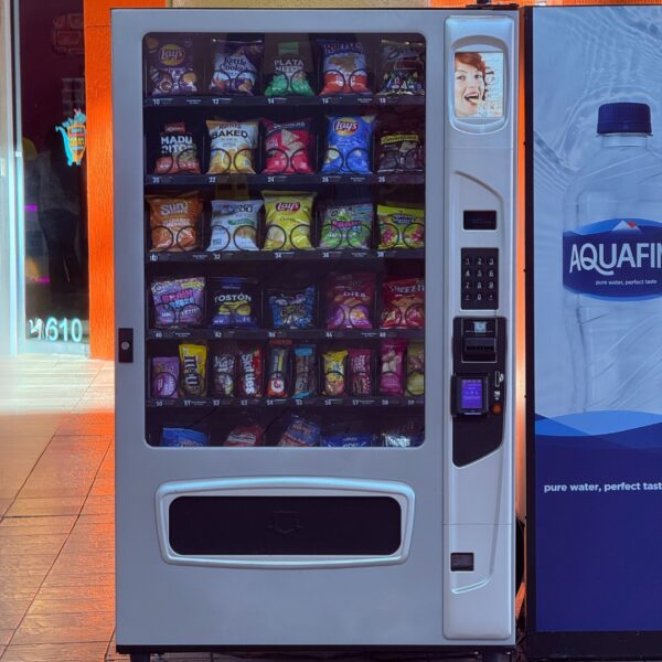 Seaga ENV5S Snack Merchandiser / Vending Machine - Image 21