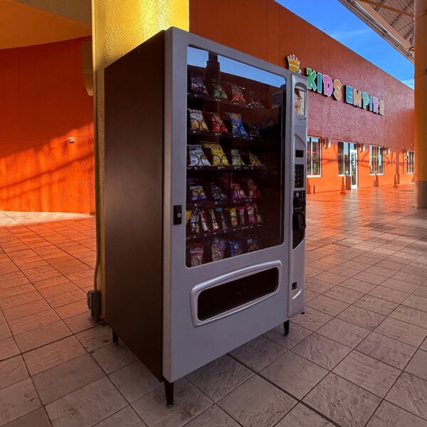 Seaga ENV5SC Combo Merchandiser - Image 19
