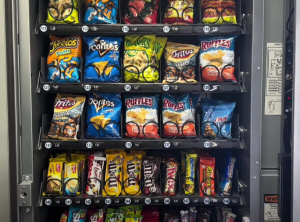 Seaga ENV4S 32 Snack Vending Machine - Image 7